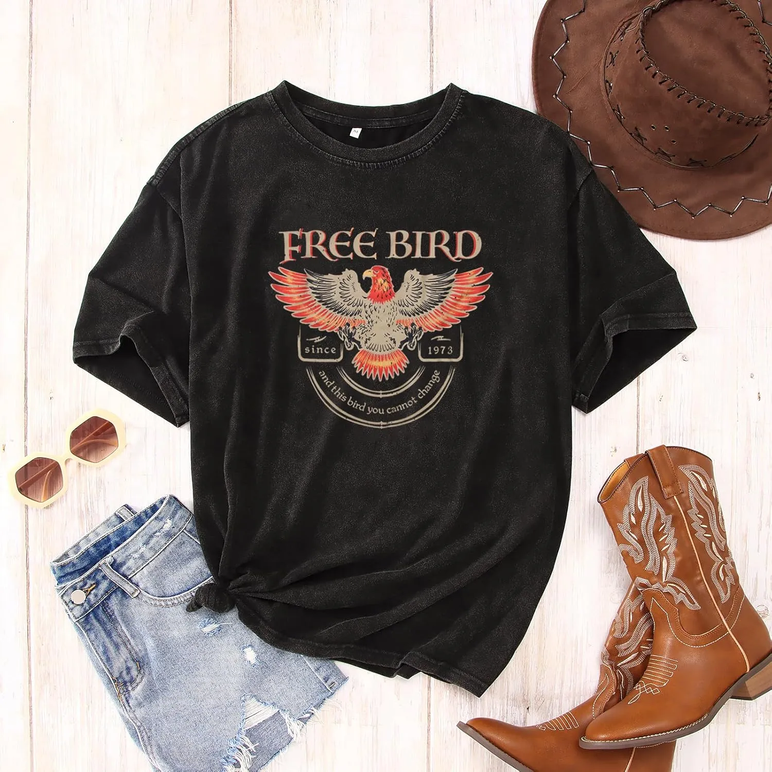 Vintage Rock Band T-Shirts for Women Retro Free Bird Eagle Graphic Country Music Tees Casual Loose Short Sleeve Tops