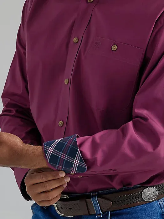 Wrangler Men's George Strait L/S One Pocket Button Down Solid Shirt in Violet Wine